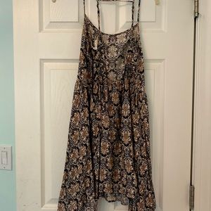 By Kinnucan’s Dress, Medium